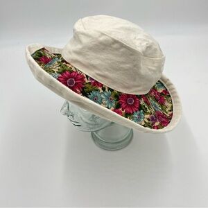 Bucket Hat Floral Canvas Handmade Off-White Daisy Print Girl's Blossom Pink‎